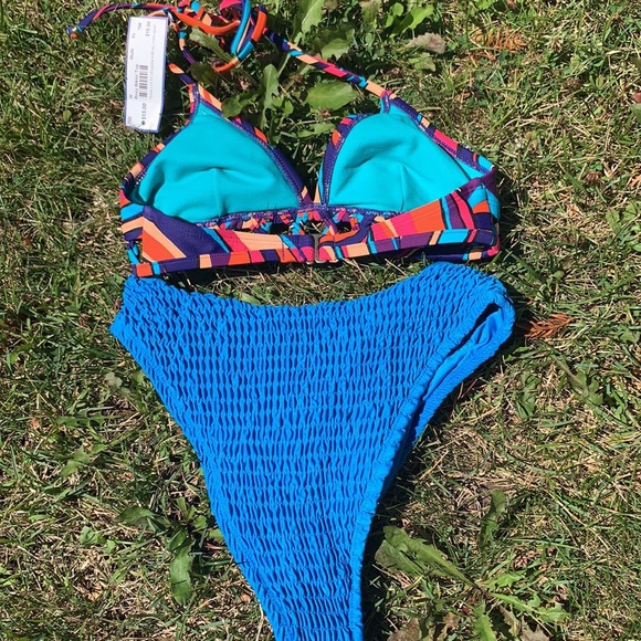 Bathing suit xs/s - Picture 3 of 3